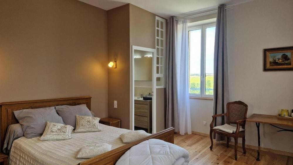 Aux Roses De Cedres Chambre Savane Salvagnac Exterior foto
